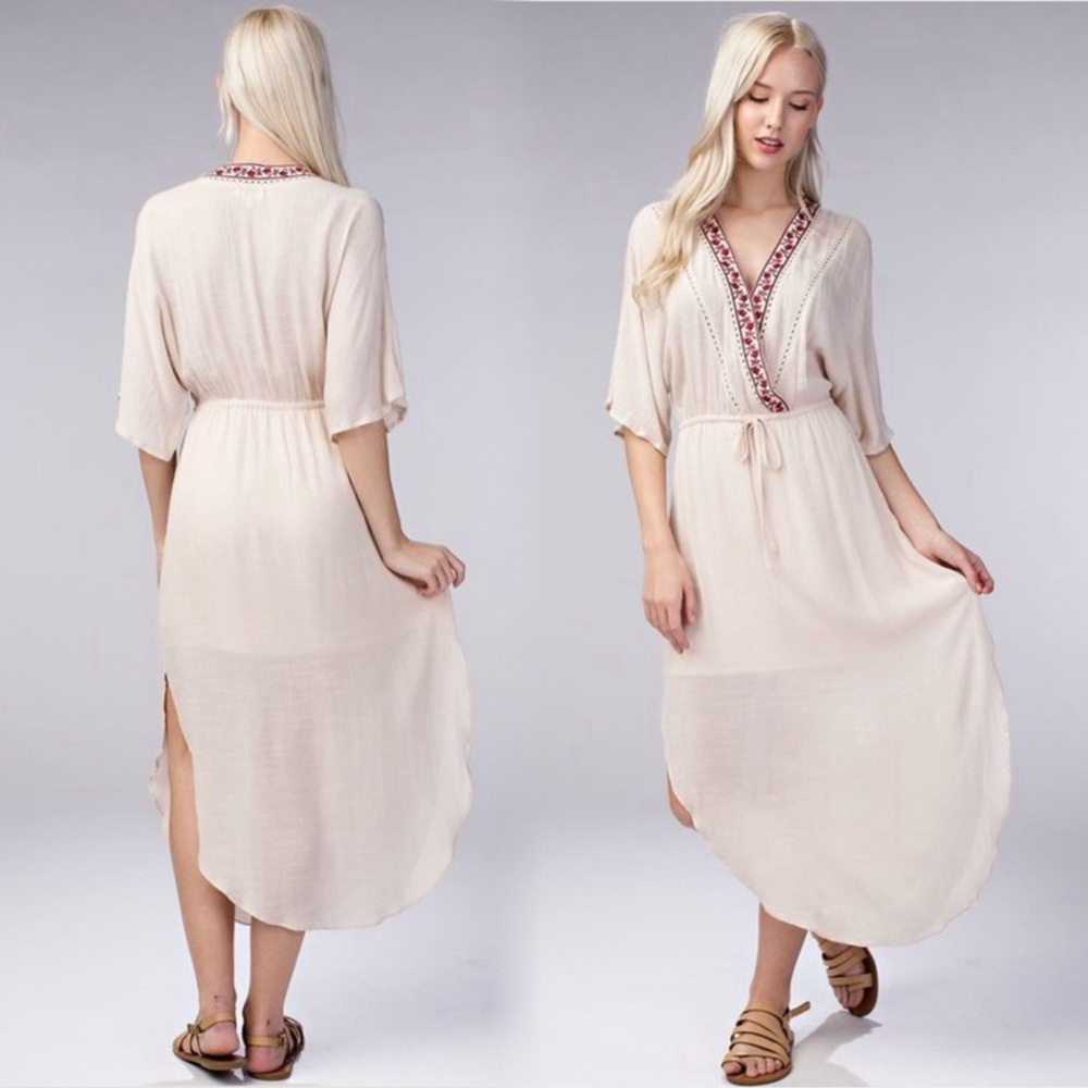 Boho embroidered peasant midi dress - Picture 4 of 8